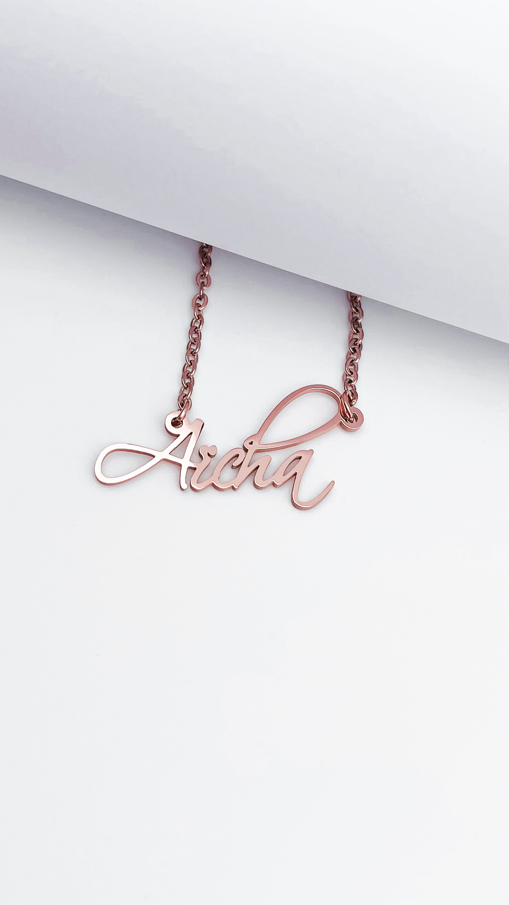 Chaîne Personnalisée - Style Design